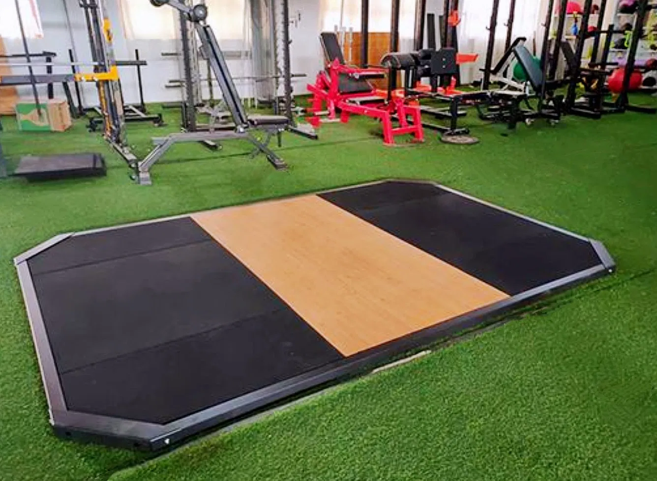 Fitness Equipment Accessories Gym Shock-Absorbing Floor Multi Functional Weightlifting Mat Gym Power Rack Grounds Deadlift Platform