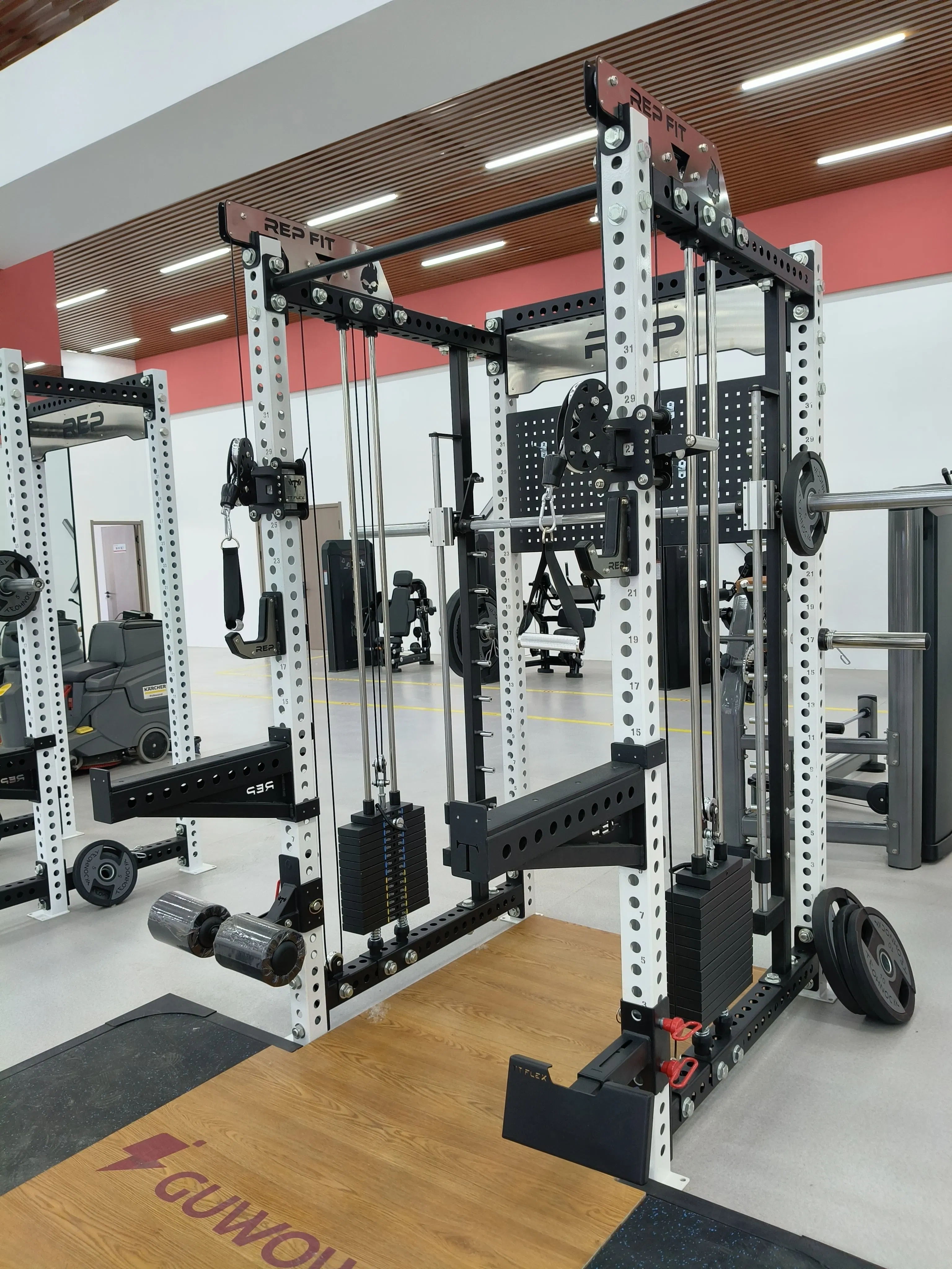 Commercial Gym Dual Pulley Multi-Functional Trainer / Cable Functional Trainer