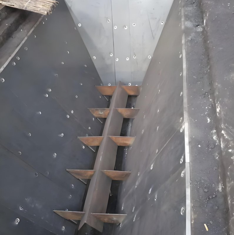 Custom Self-Lubricating Plastic Truck Bed Liners Non-Stick UHMWPE Liner Sheet