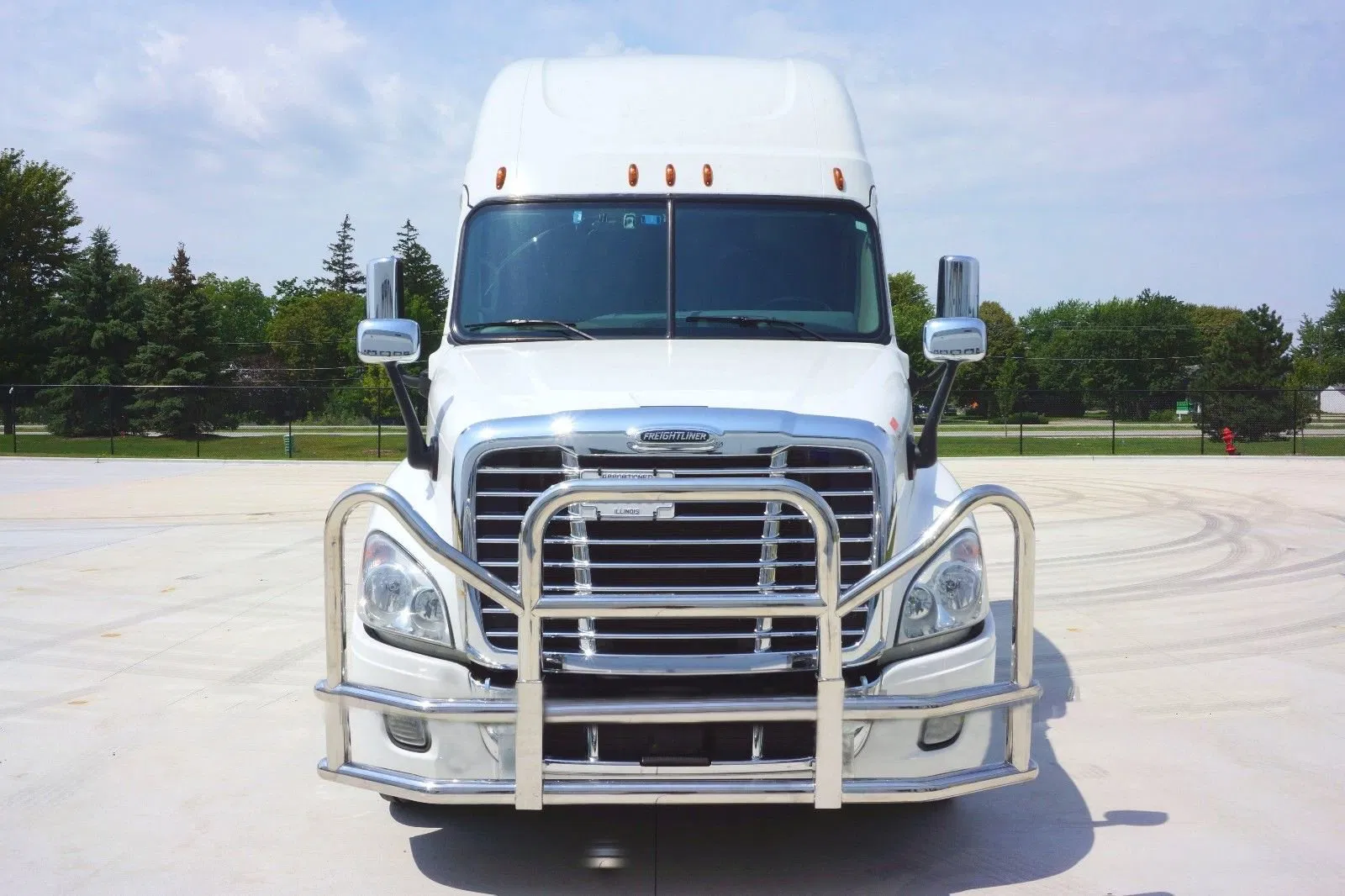 304 Stainless Steel Deer Grille Guards Front Bumper for Volvo Vnl Cascadia