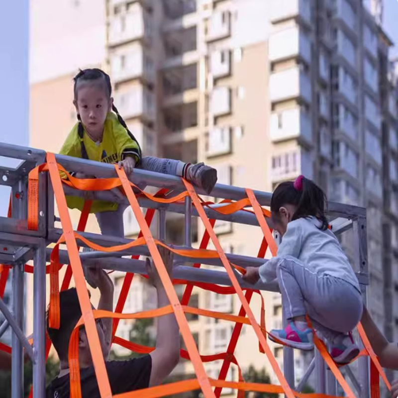 High Quality Durable Webbing Climbing Cargo Net with Eyelets