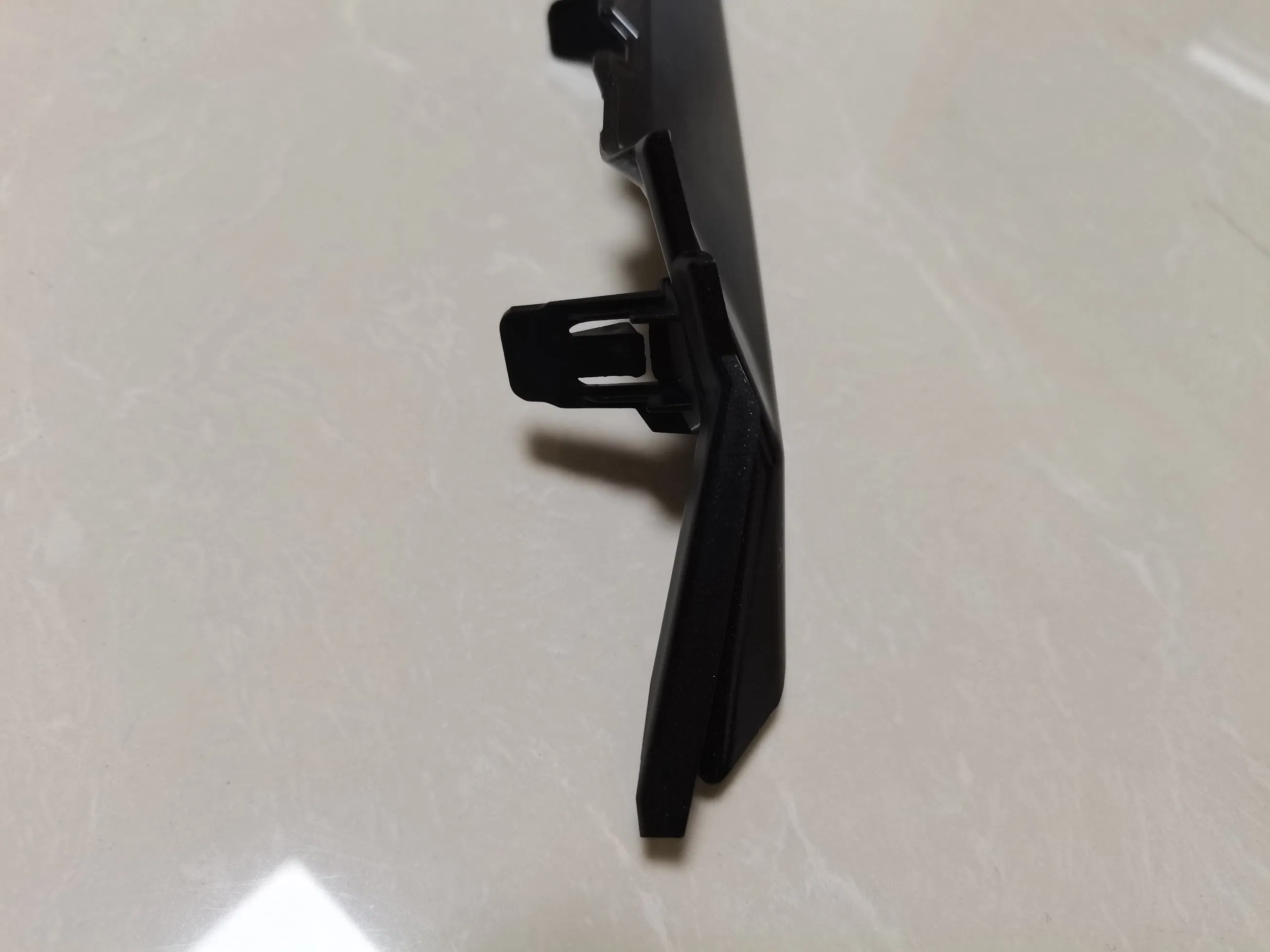 Auto Parts/Car Accessories Body Kit Front/Rear Bumper Protector Rear Light Grille Mud Guards for Camry 2021 Se Xse 52713-06100/52712-06100