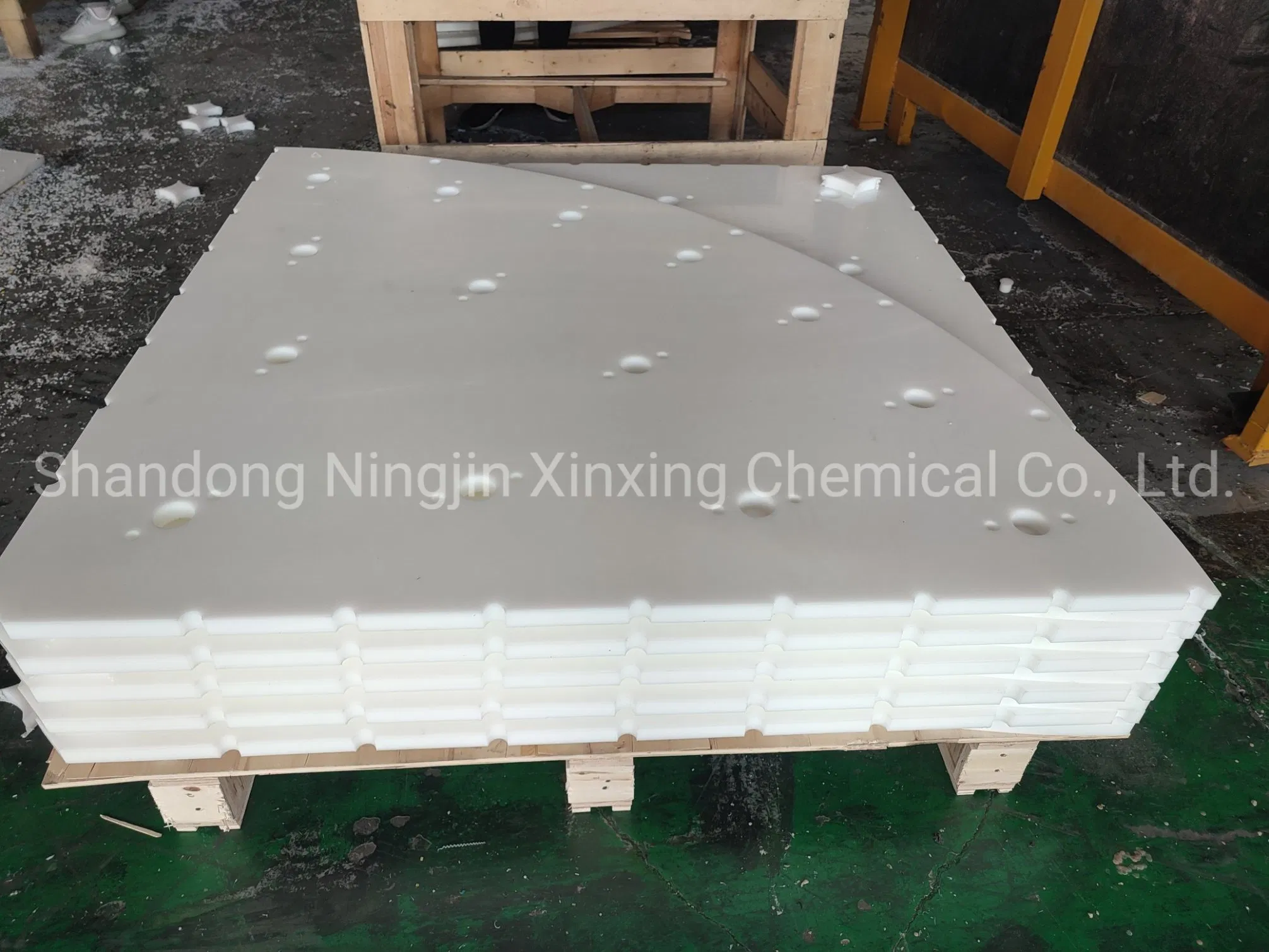 UHMWPE Liner Sheet for Chemical Fertilizer Material/Truck Bed Liner Manufacturer