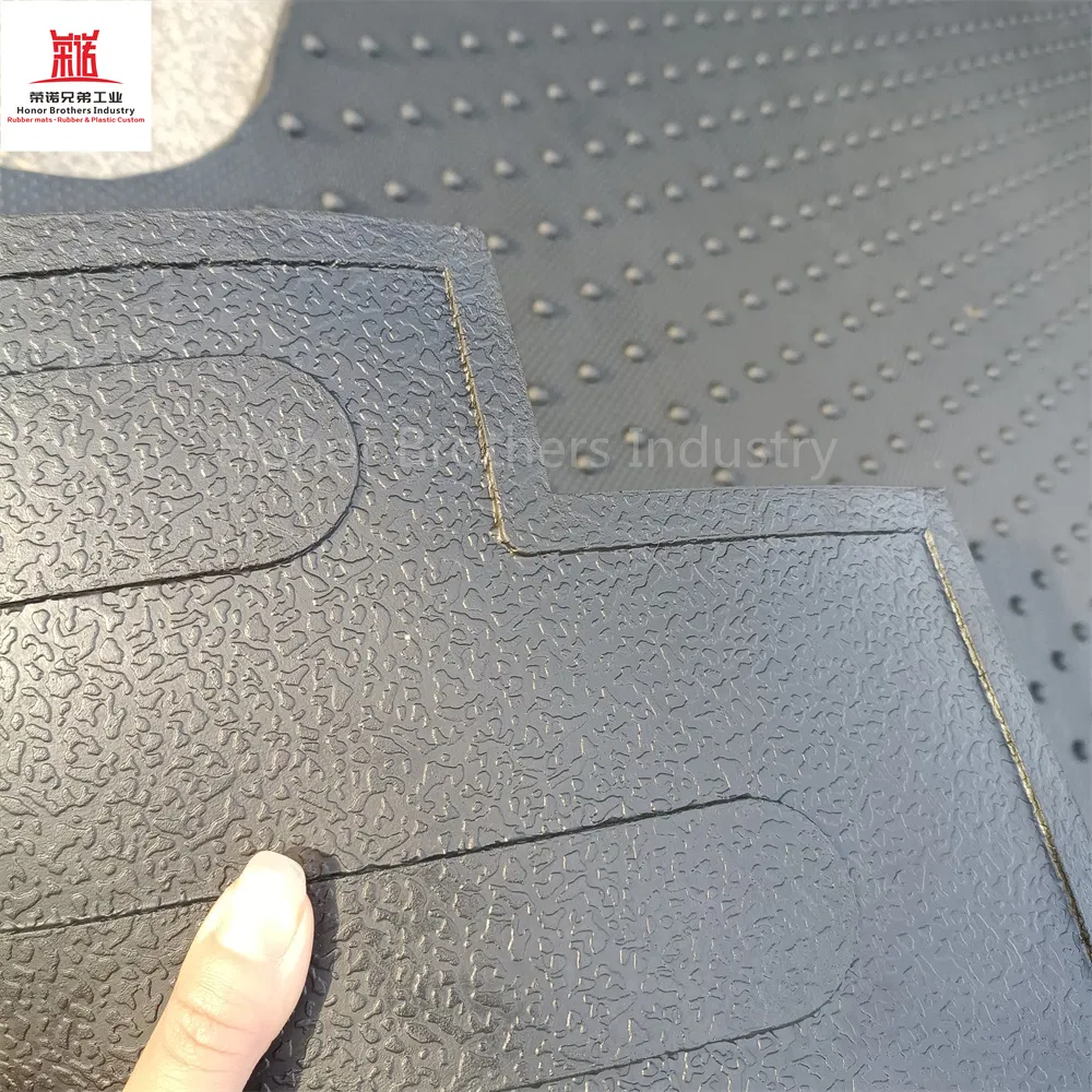 Bakkie/Truck/Pickup/Picape Bed Liner Ute Tray Mat VW Amarok No Liner with 5'