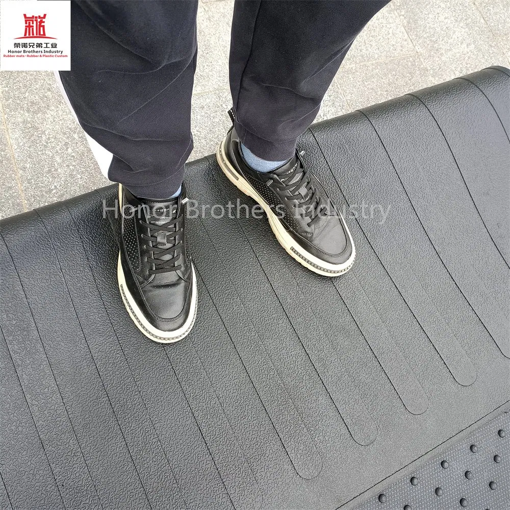 Universal Pickup/Truck Bed Liner, Bakkie Load Mat Fits Ford F150, 2015-2018