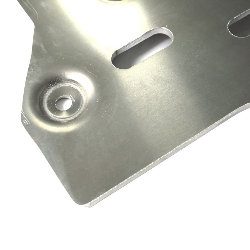 Protecting Engine Lower Guard Silver 8mm Aluminum Skid Plate for Toyota LC250