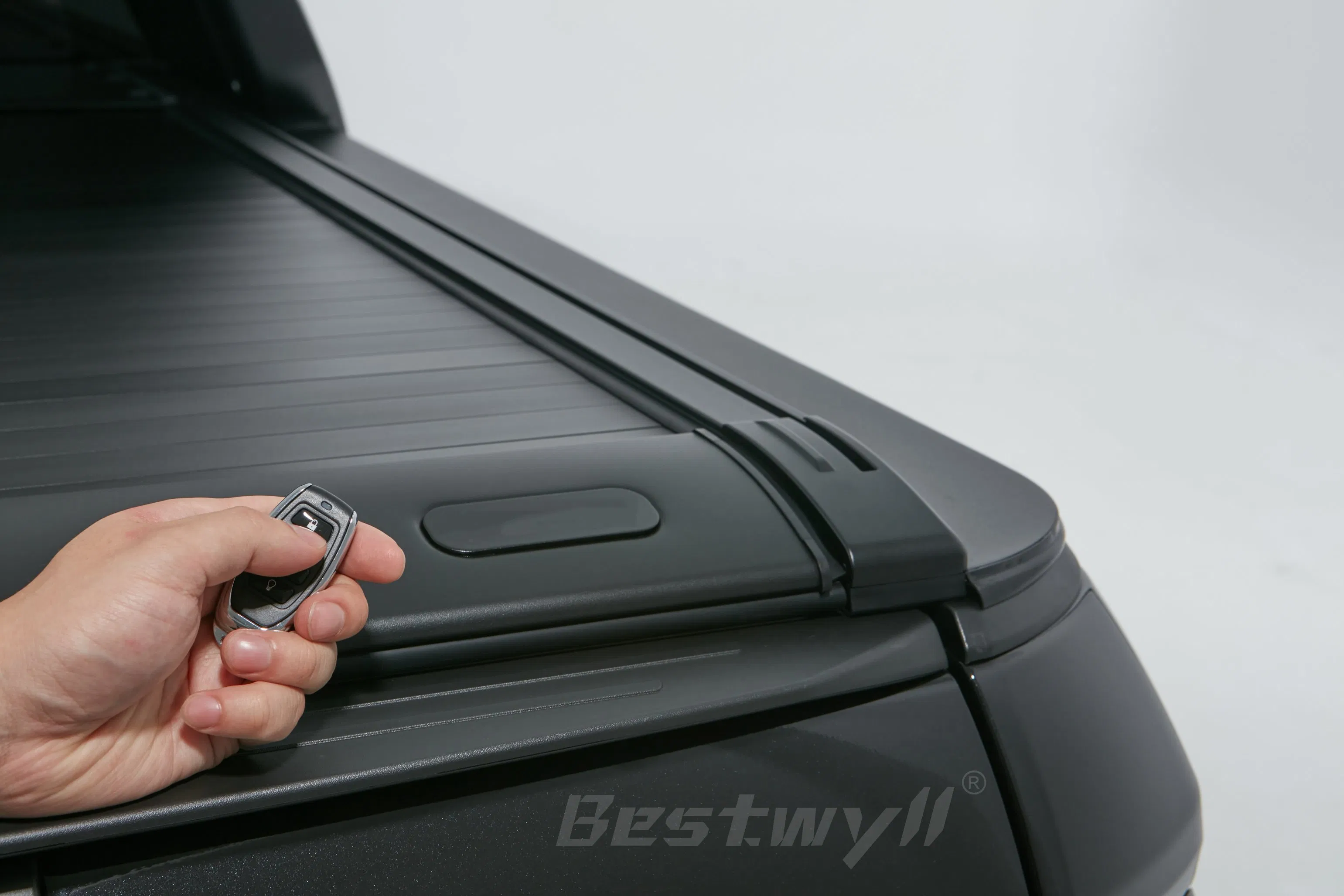 BESTWYLL Aluminum Pickup Truck Bed Cover Electric Roller Lid Automatic Retractable Tonneau Cover for Kgm Musso EV Ea-P136A