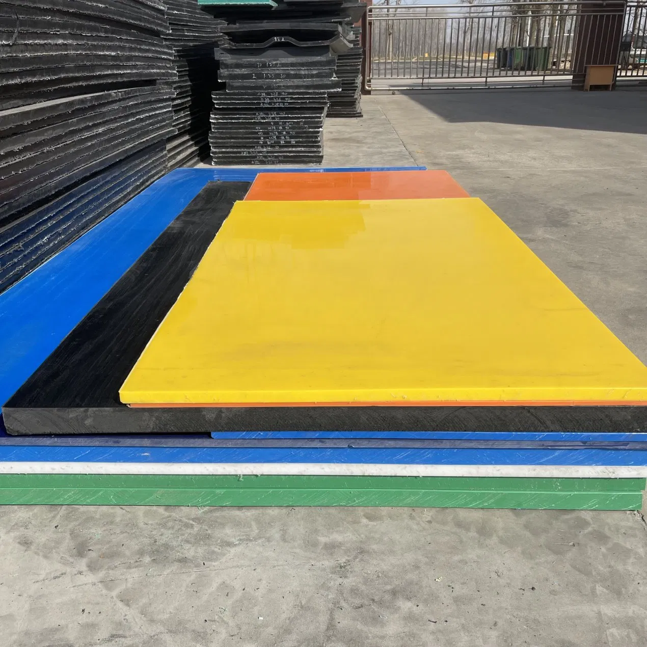 UHMWPE Sheet for Chute, Hopper and Truck Bed Liner