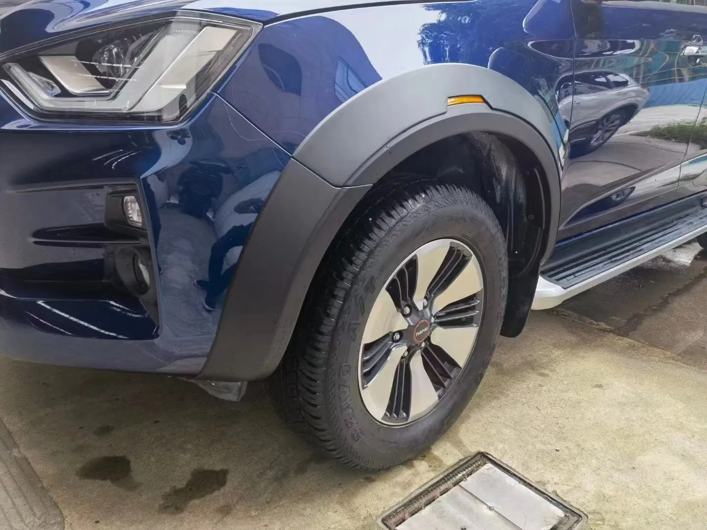 Car Fender Flare 4X4 Arch Fender Flares with ABS Material Exterior Fender for Isuzu D-Max 2020+