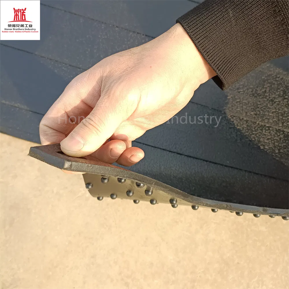 Customized Heavy-Duty Rubber Truck Mat, Pickup Bed Liner for Chevrolet Silverado/Gmc Sierra 1500 2019-2023