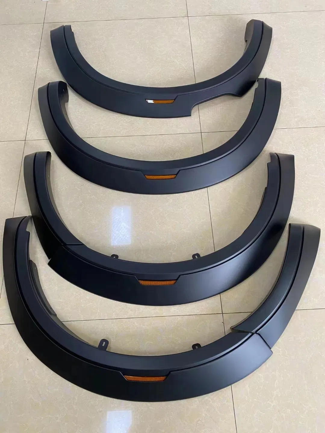 Car Fender Flare 4X4 Arch Fender Flares with ABS Material Exterior Fender for Isuzu D-Max 2020+