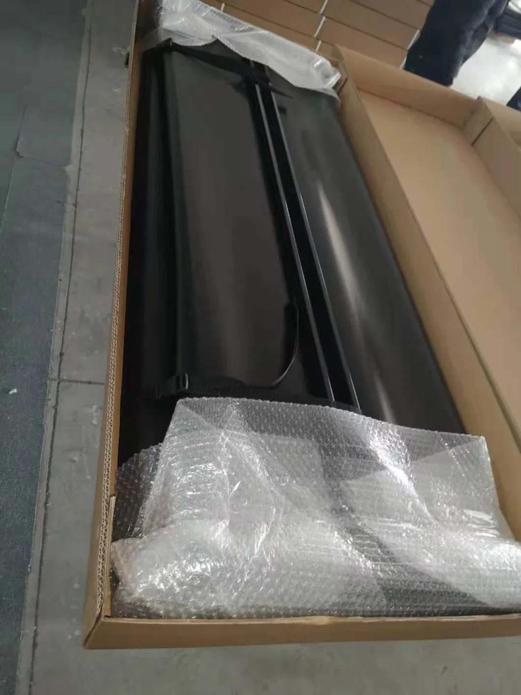 Hard Tri Fold Tonneau Cover