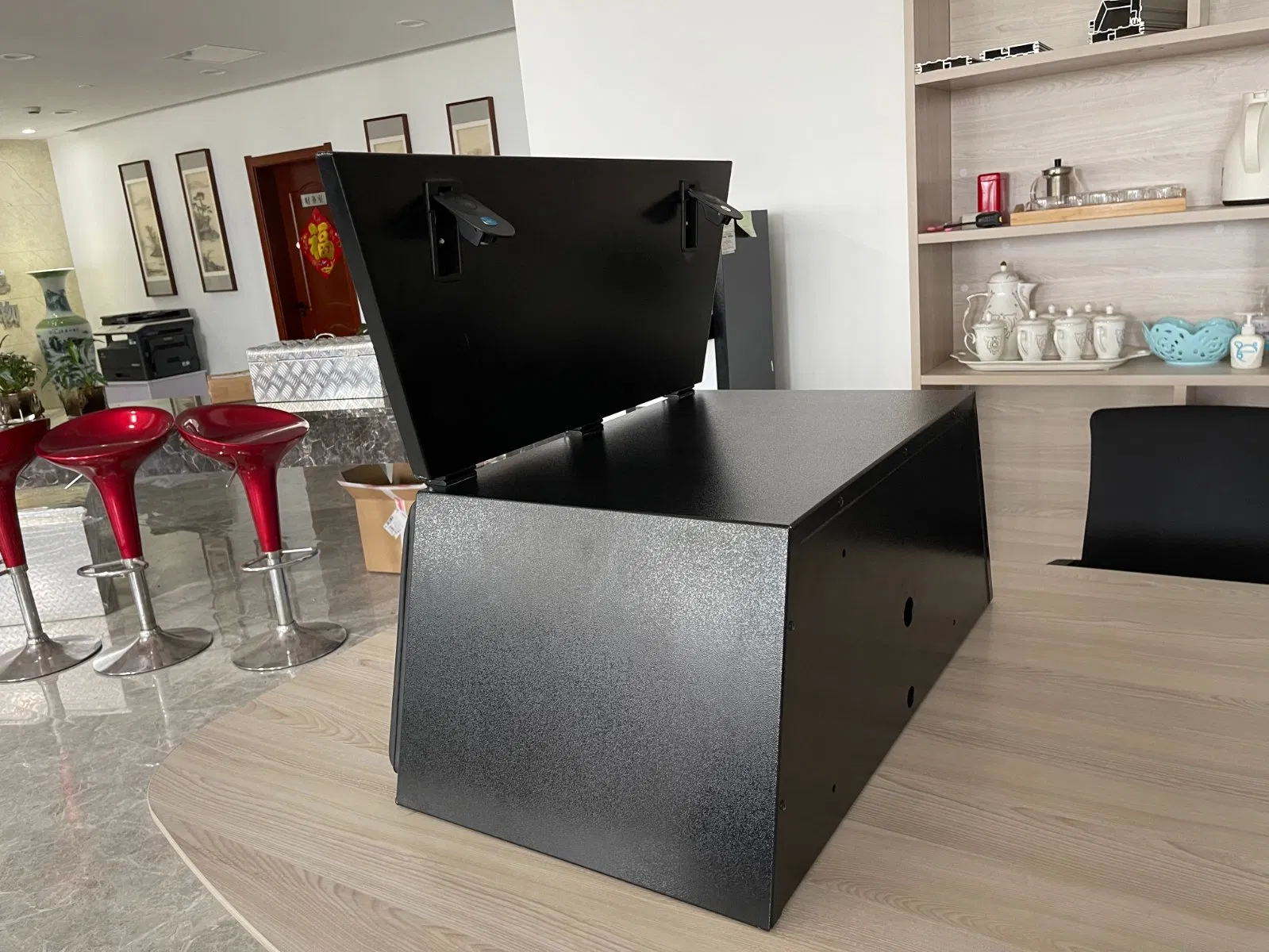 Factory Truck Accessories Toolbox Storage Case-Square Design Waterproof &amp; Anti-Dust