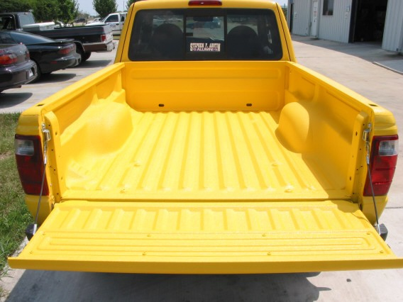 High-Load-Bearing Reliable Truck Bed Liner Customized Size for All Trucks