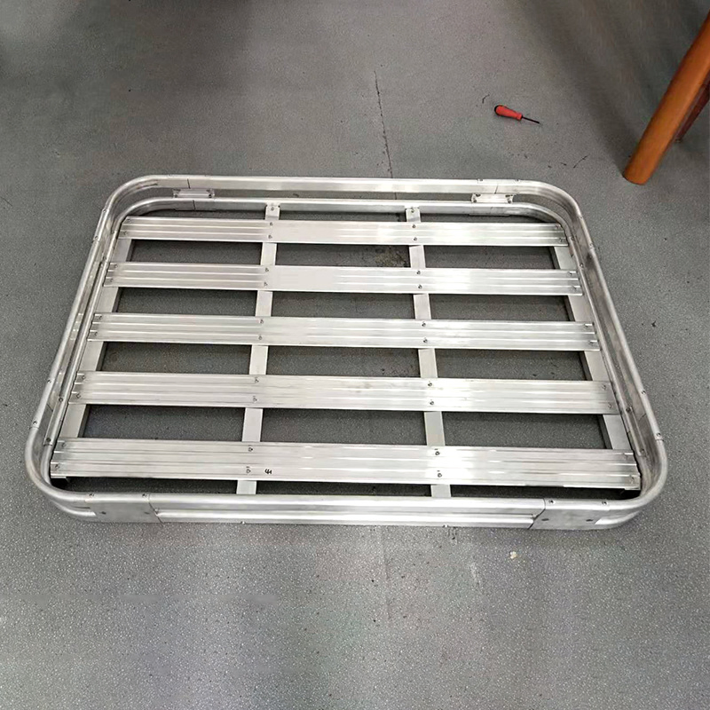 Hot Sale Universal Aluminum Alloy Roof Rack Luggage Basket Iron Luggage Carrier