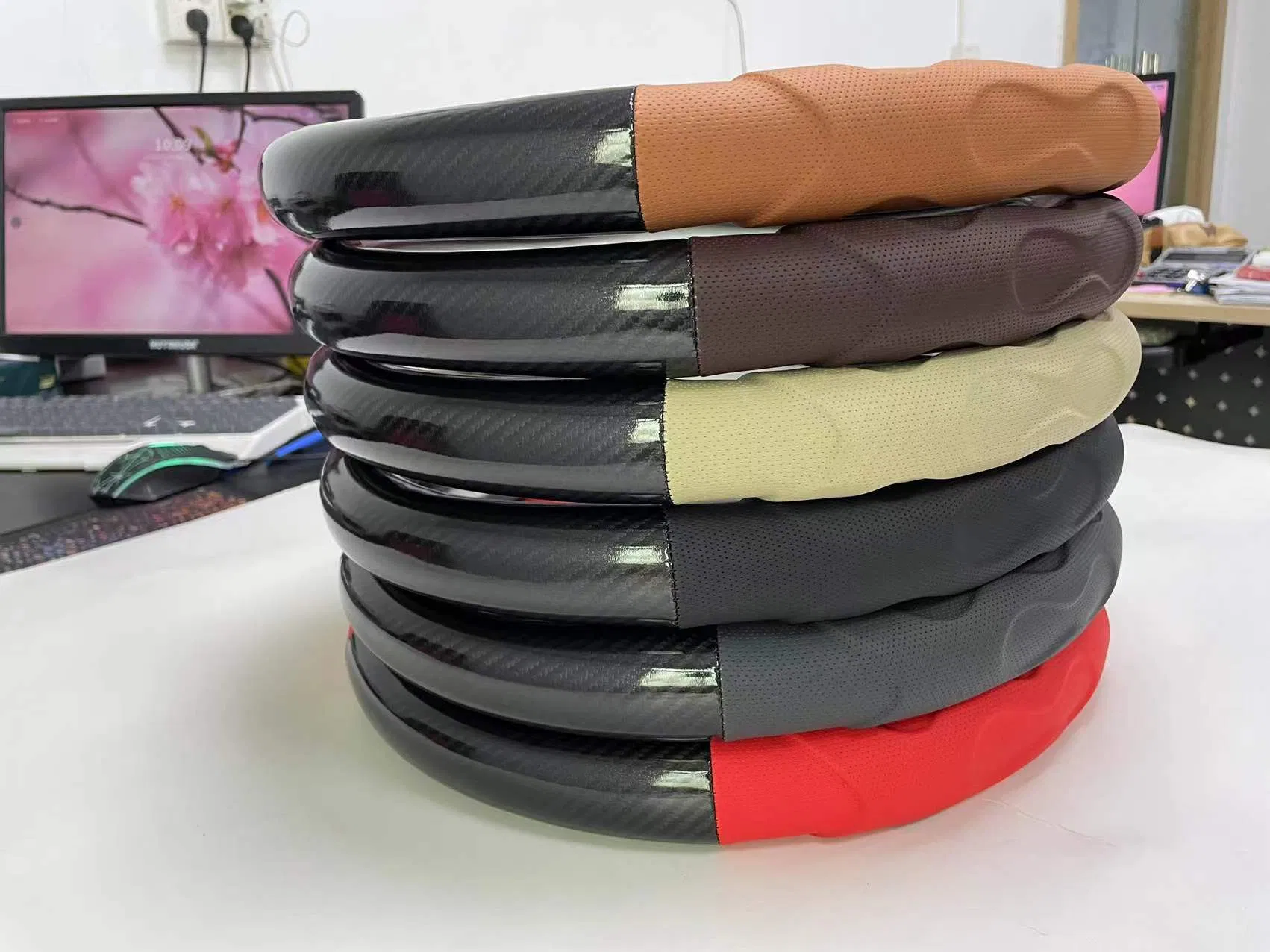 Good Quality Fiber Leather Pattern Stitching Anti Slip Handmade Steering Wheel Cover