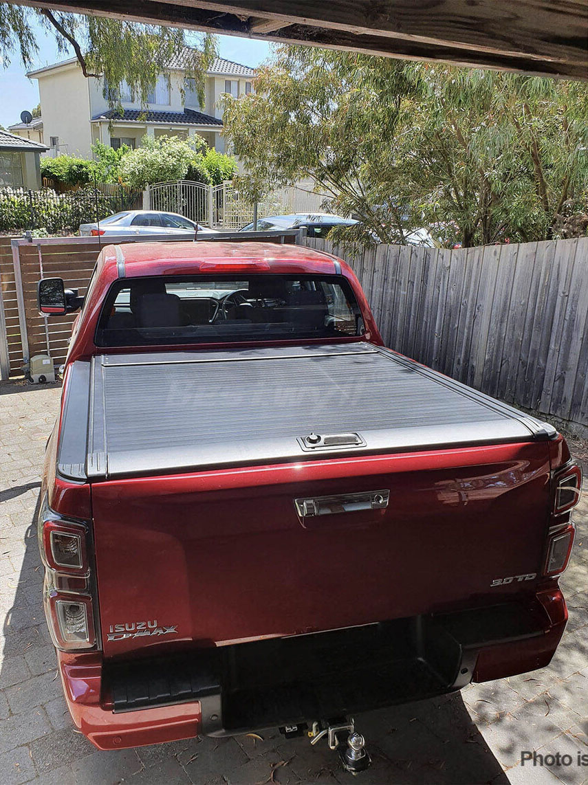 BESTWYLL 4X4 Accessories Ute Roller Lid Shutter Aluminum Pickup Truck Bed Manual Retractable Tonneau Cover for Isuzu Dmax K12