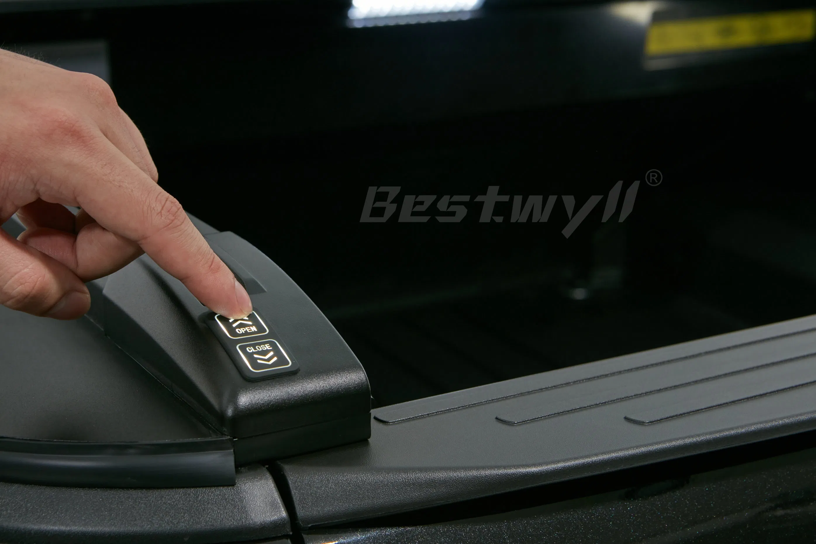 BESTWYLL Aluminum Pickup Truck Bed Cover Electric Roller Lid Automatic Retractable Tonneau Cover for Kgm Musso EV Ea-P136A