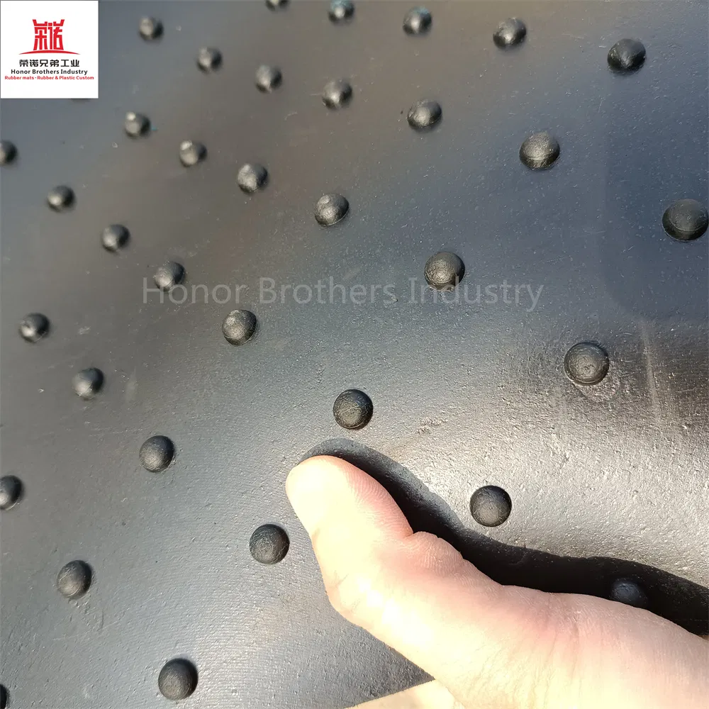 Customized Heavy-Duty Rubber Truck Mat, Pickup Bed Liner for Chevrolet Silverado/Gmc Sierra 1500 2019-2023