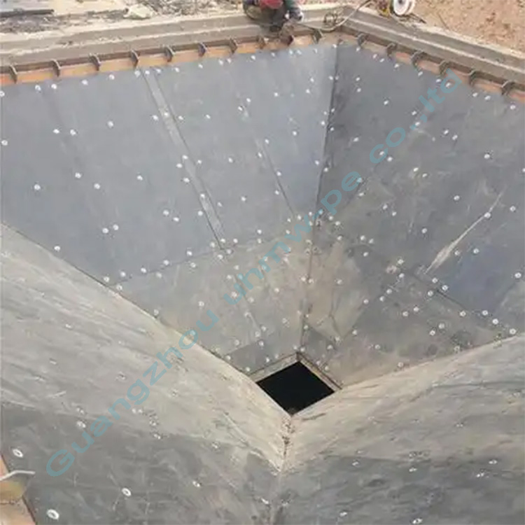 Heavy Impact Facing Wear-Resistent Truck Bed Liner