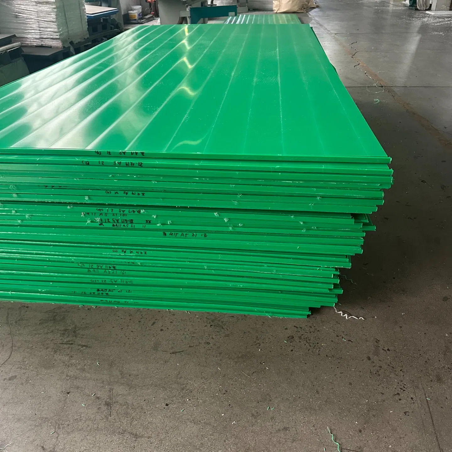 Heavy-Duty Non-Slip Truck Bed Liner with 5mm Thickness for Ultimate Protection