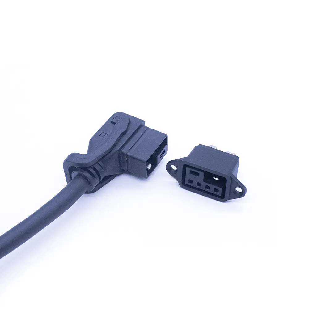 Conector de carga y descarga de vehículos eléctricos