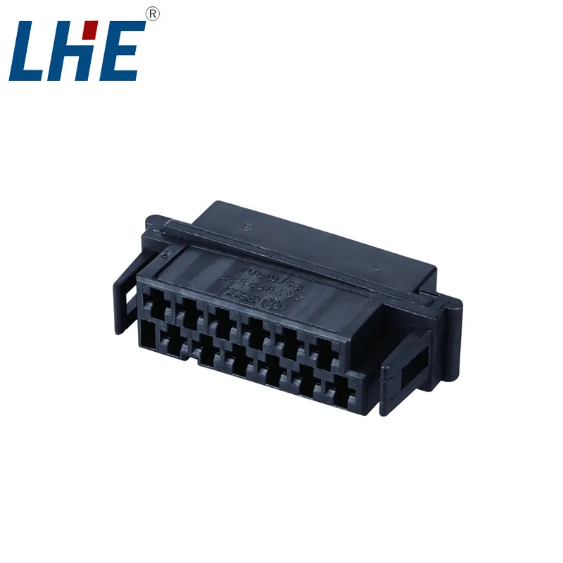827230-1 12 Conectores eléctricos a prueba de agua para terminales de batería automotriz hembra de Tyco Electronics