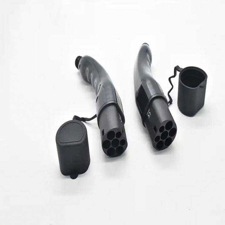 Conector de cargador de alto rendimiento tipo AC macho blanco y negro 2 para vehículos eléctricos, material de carcasa de PC