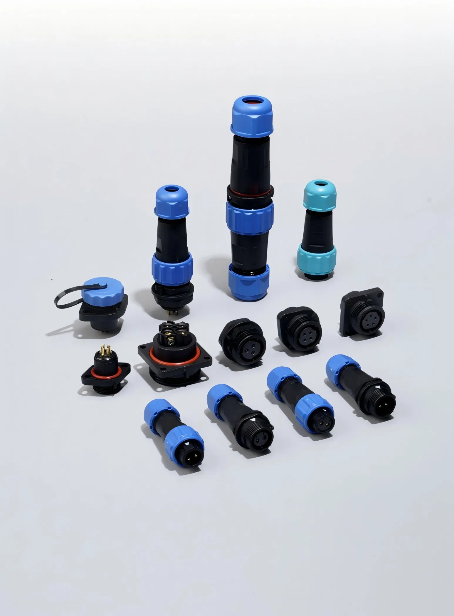 Conector de aviación circular impermeable sin soldadura Pin macho hembra recto tipo T para cableado de desconexión rápida de cable a cable para iluminación exterior IP68 2-11