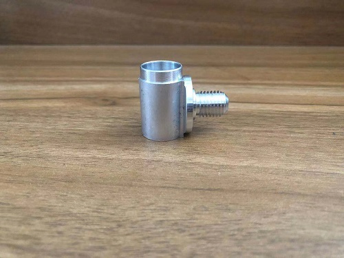 Conector del sistema de enfriamiento automático de aluminio
