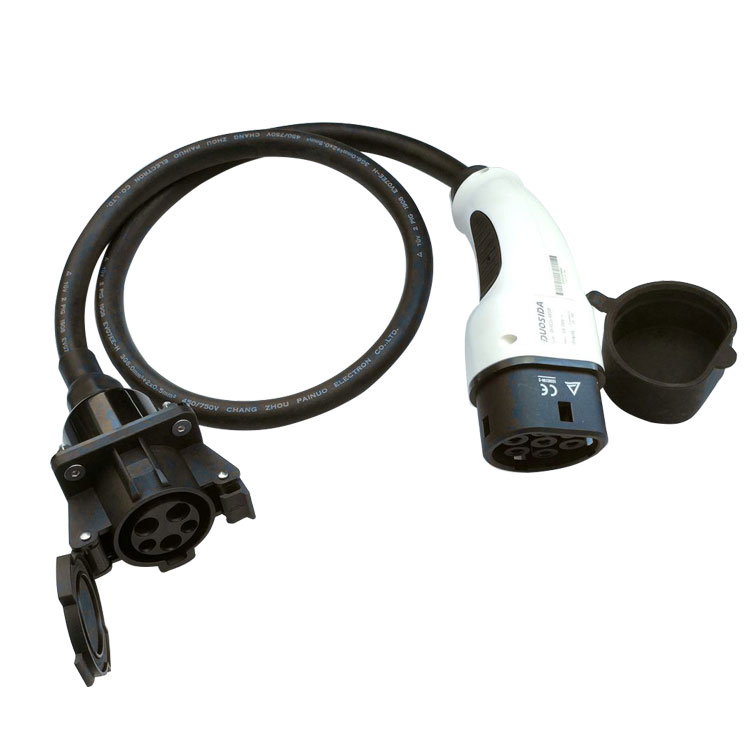 Adaptador de enchufe IEC a conector SAE para cargador de vehículo eléctrico EV