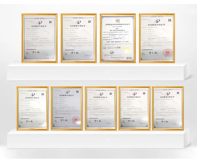 Certificaciones del conector J30J