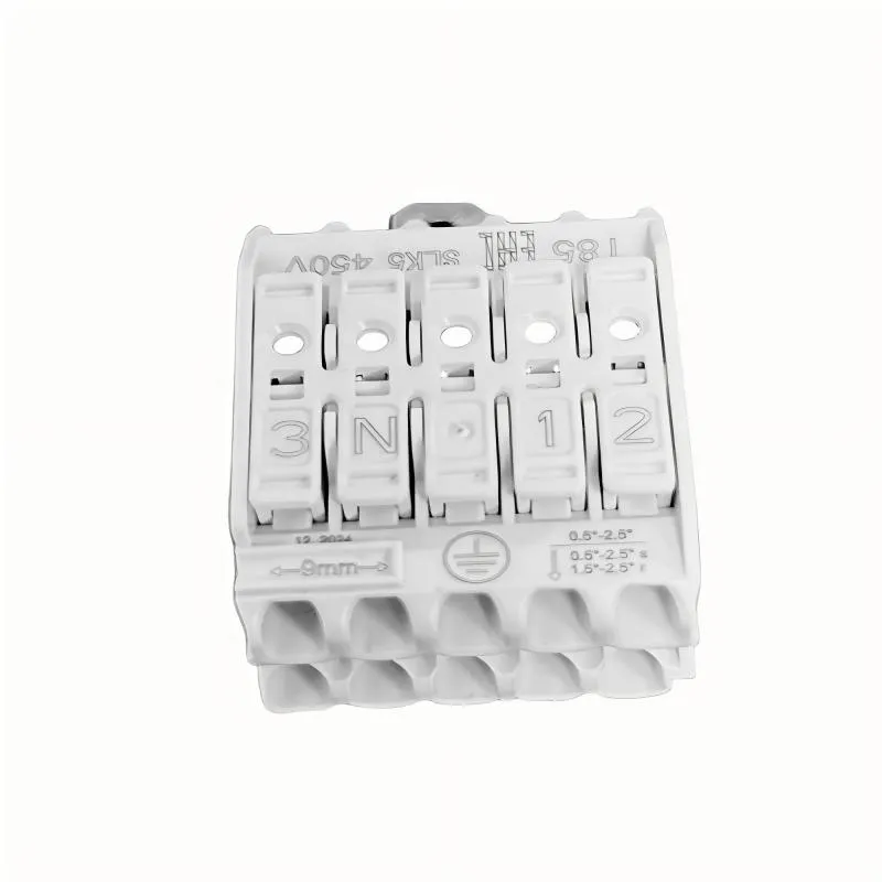 Conector de luminaria sin tornillos 4