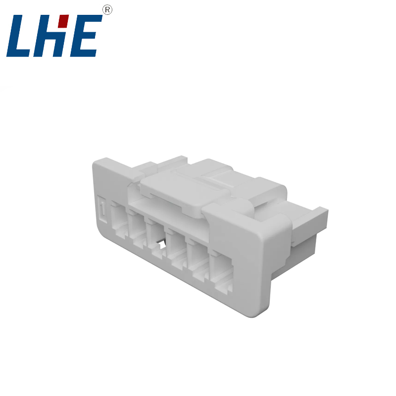 560123-0600 2.0mm Carcasa del conector de receptáculo de pitch para automóvil