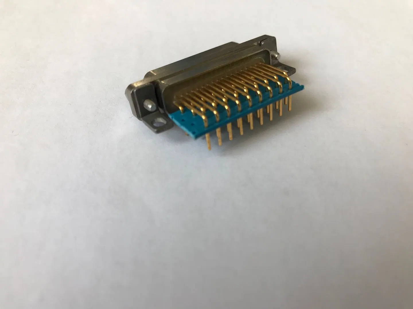 J30j-37zkwp7 1 Conector Rectangular Eléctrico de Enchufe de Cable de Harness de Hembra de Potencia RF a Prueba de Agua con Terminal de Empuje y Tirón
