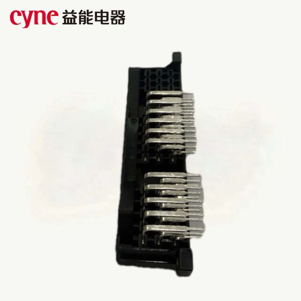 32 Conector de PCB automotriz para vehículo con conector de terminal de ECU de cobre