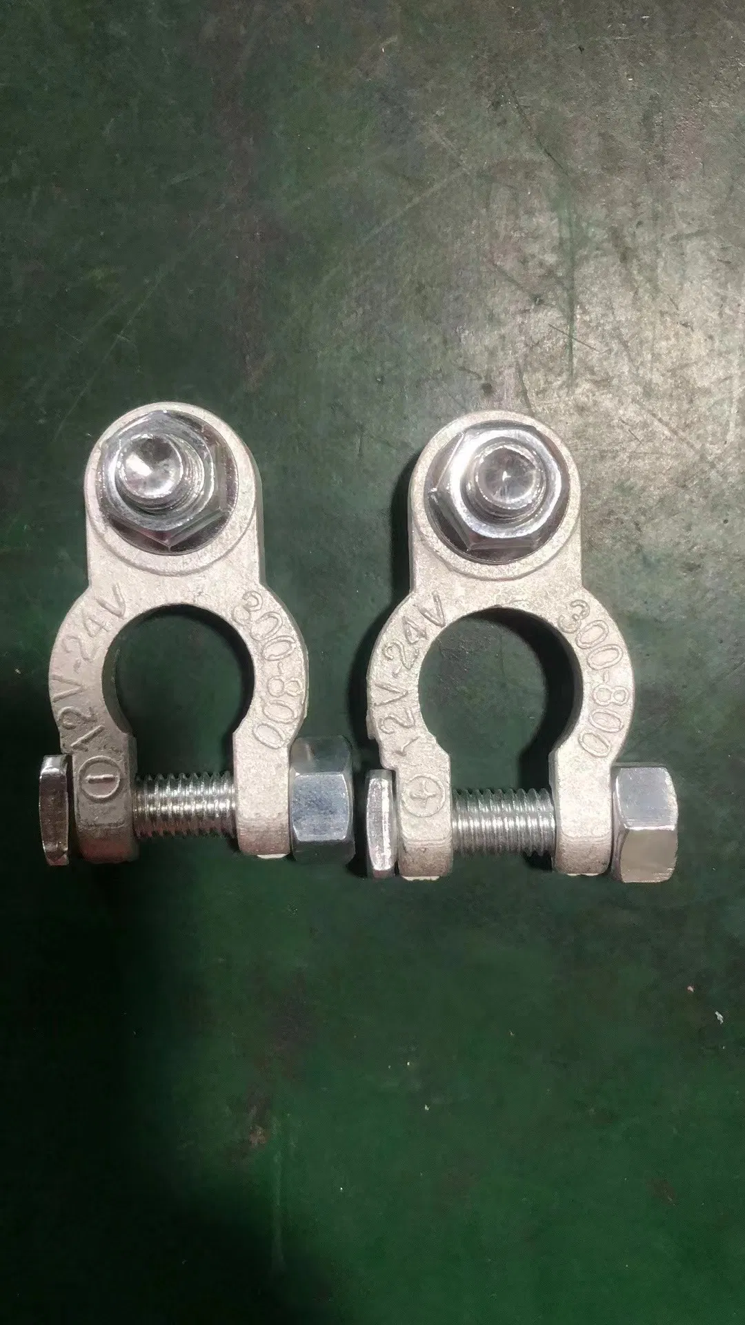 Motor Positivo Negativo Estándar Cobre Puro Latón H62 Batería Pila Clip Tornillo Único M8 Abrazadera de Batería Conectores de Terminal de Batería para Auto Universal