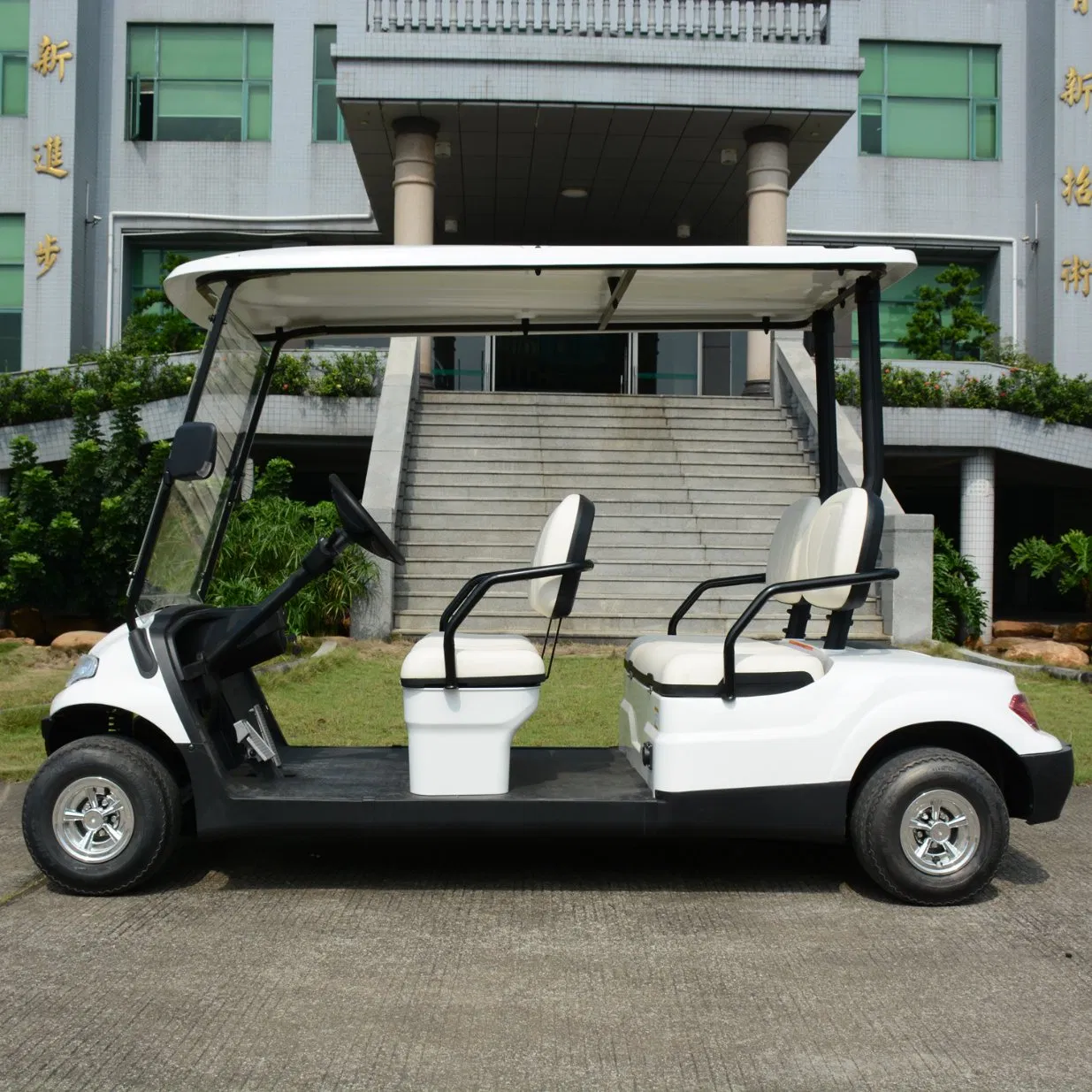 Carrinho de golfe elétrico confiável e duradouro para uso ao ar livre