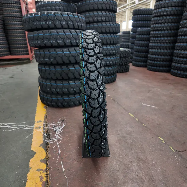 Pneu de motocicleta para carrinho de golfe liso para gramado
