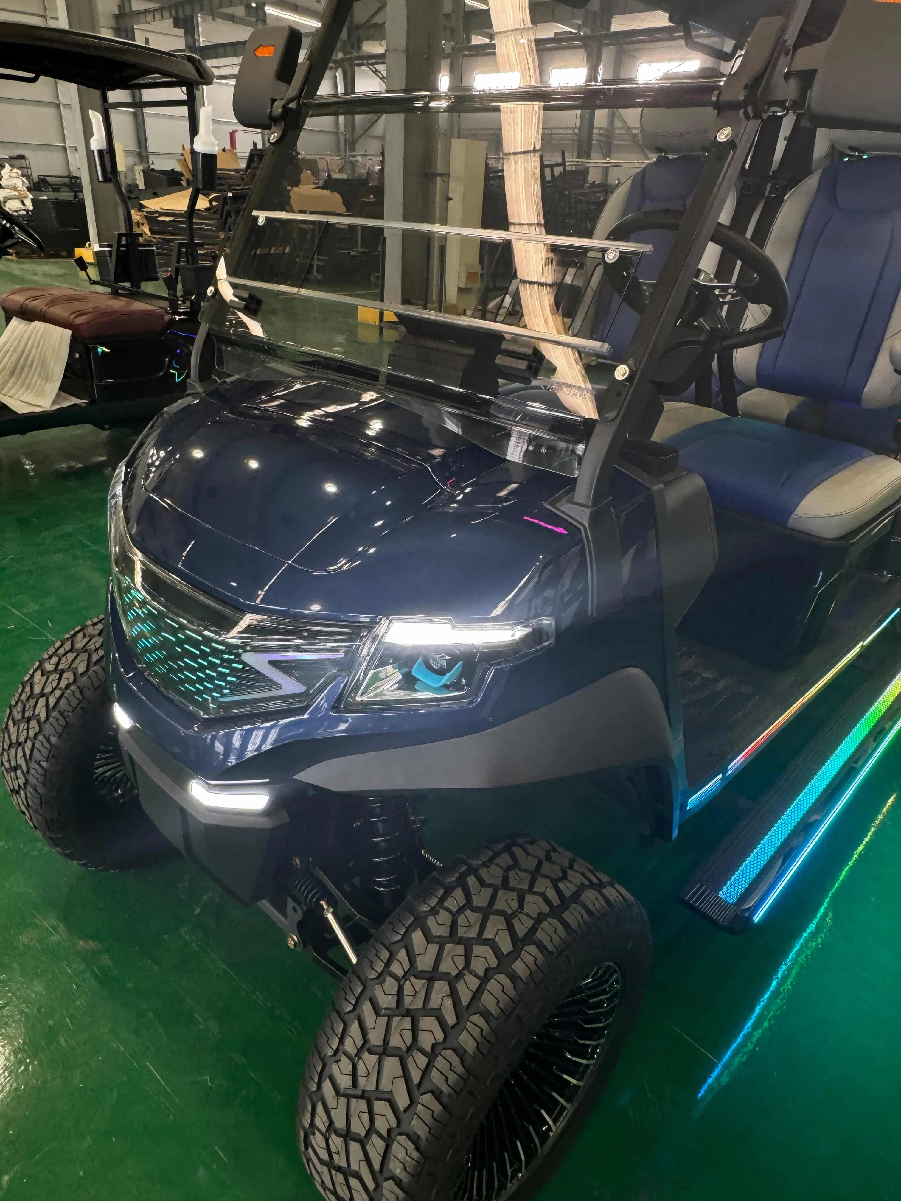 Equipamento de Golfe Conveniente com Baterias de Lítio para Patrulha na Fazenda
