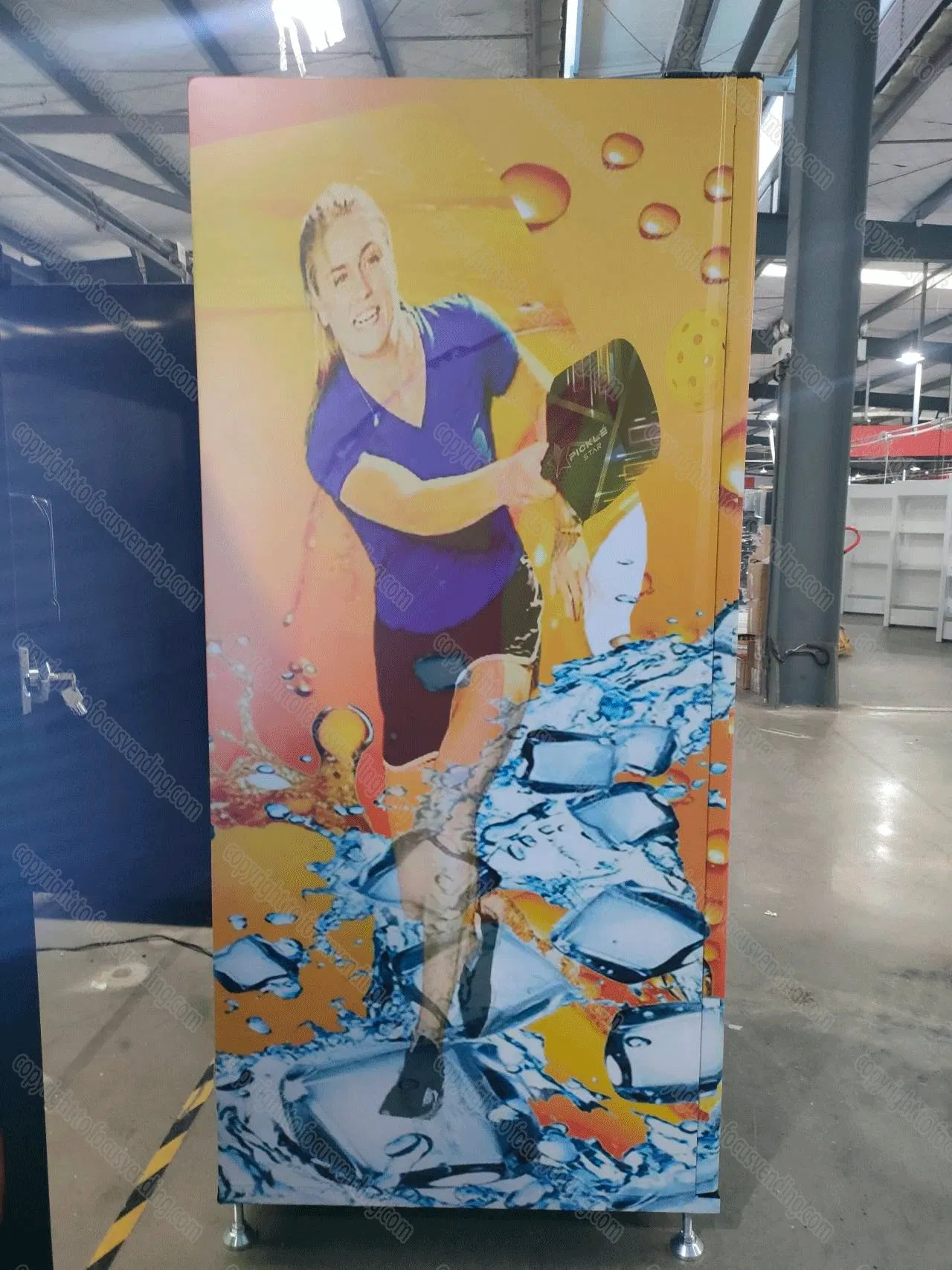 Nova Máquina de Vending de Golfe para Produtos de Academia Suporta Sistema de Pagamento Sem Dinheiro