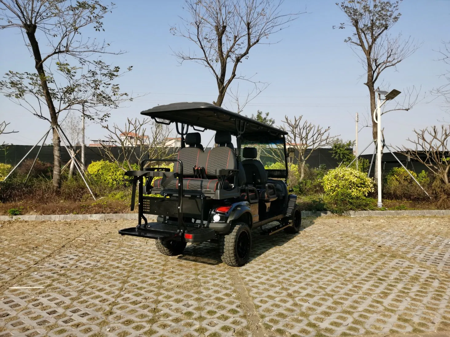 4+2 Veículo Utilitário Elétrico de Golfe para 4+2 Passageiros com Recursos de Segurança
