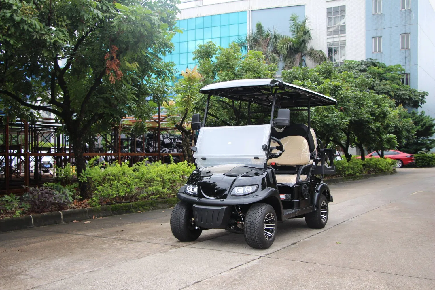 Venda por atacado Personalizado 48V Carrinho de Golfe Elétrico 4-Seater Carrinho Elétrico com Acessórios para Carro de Futebol