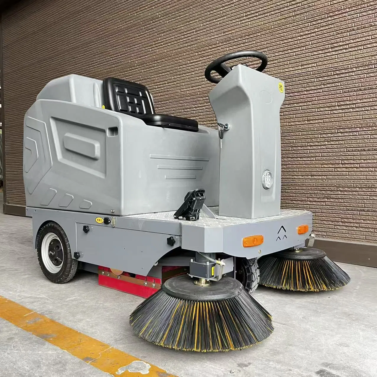 Máquina de Limpeza de Piso com Varredora Elétrica Máquina de Limpeza de Rua Elétrica para Ruas