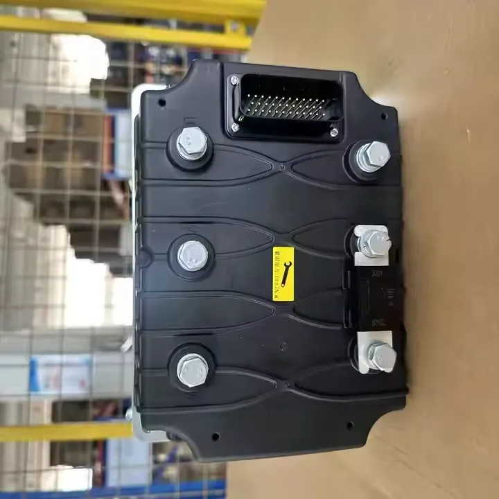 Controlador de Motor AC MC3818-4840 Traseira