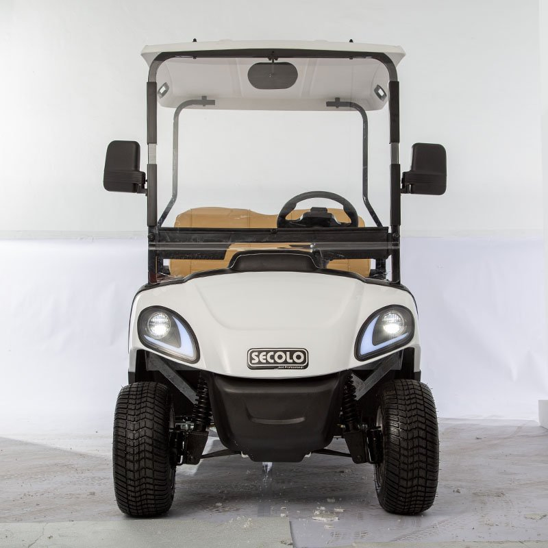 Veículo elétrico utilitário para campo de golfe com caixa de carga de alumínio