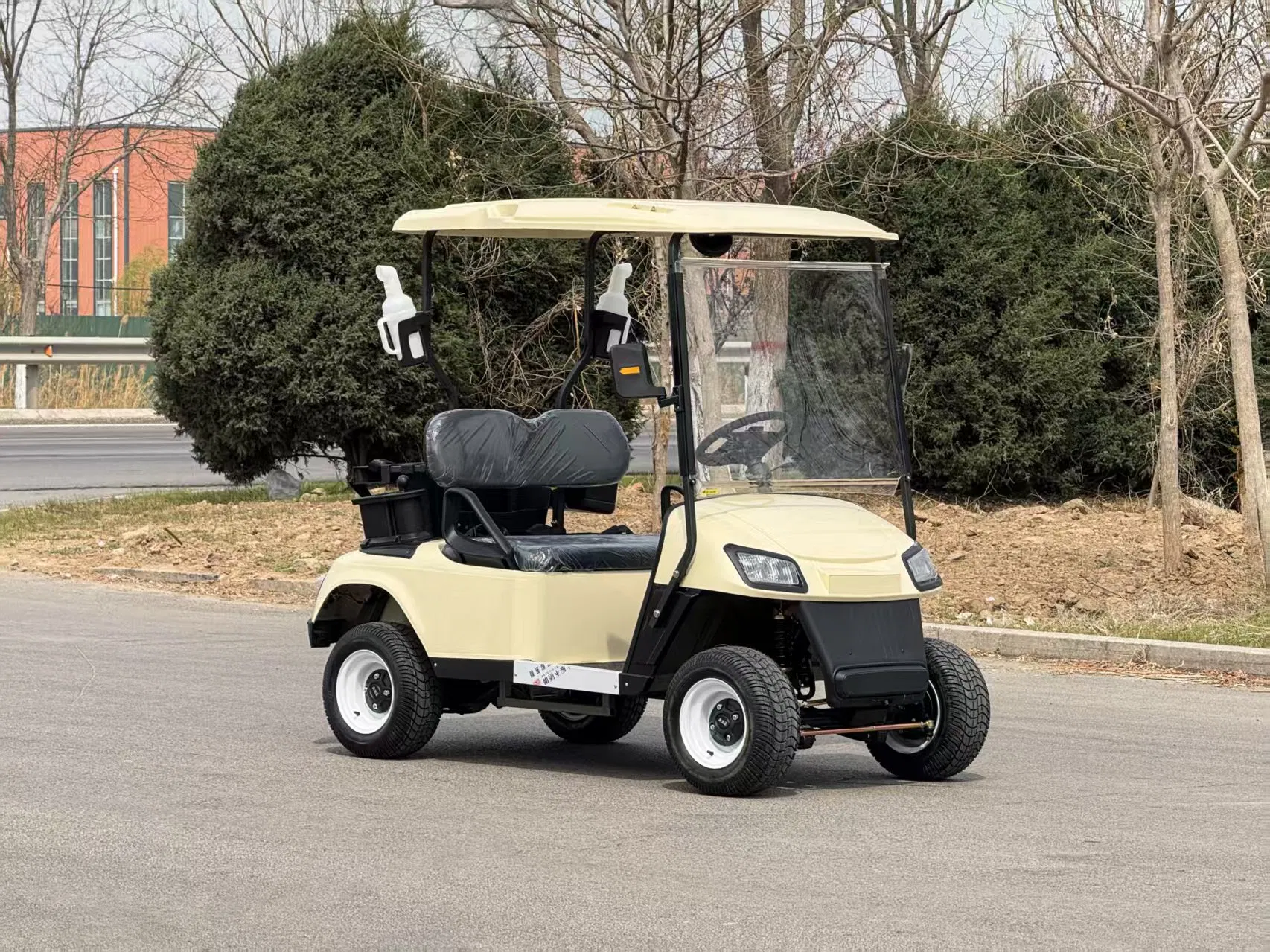 Carrinho de Golfe Elétrico Mini Golf Cart off-Road para Hotéis e Aeroportos 2