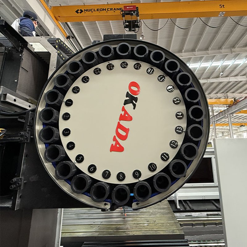 Industrial Grade Gmc4022 Gantry Machining Center Milling Machine with 24 Tools Magazine Taiwan Ball Screws Industry Applications Aerospace Parts Making