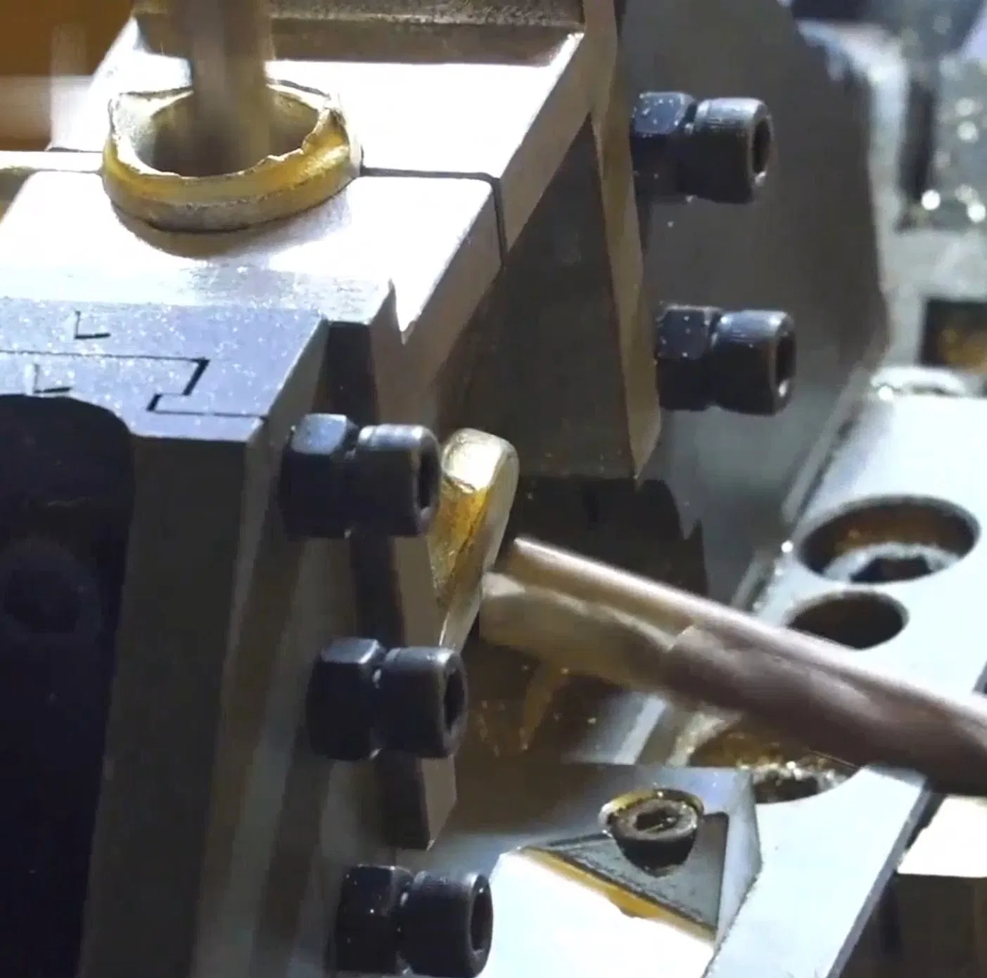 Efficient Water Faucet Rotary Transfer System for High Precision Manufacturing