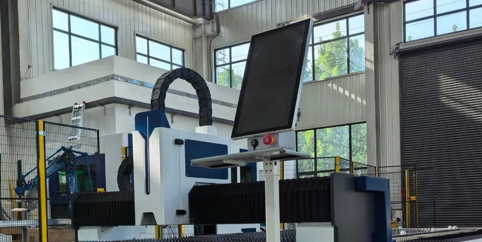 Laser Cutting CNC System